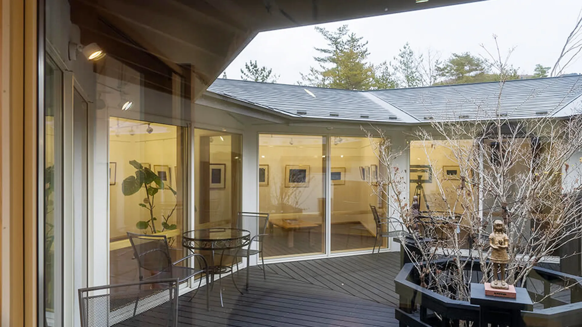 土岐細野メゾチント美術館&ガーデンズ