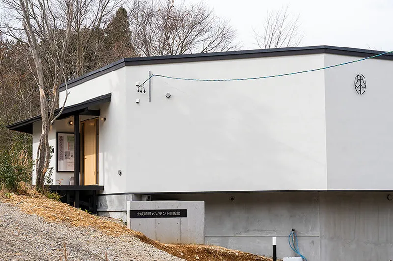 芸術で人と地域を結ぶ新たな交流の場